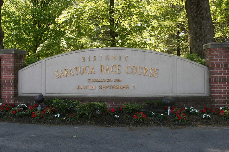 saratoga race course sign