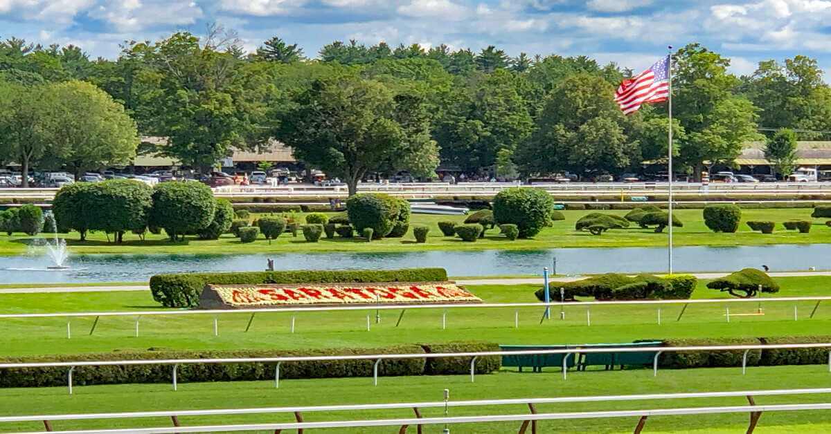 saratoga race course